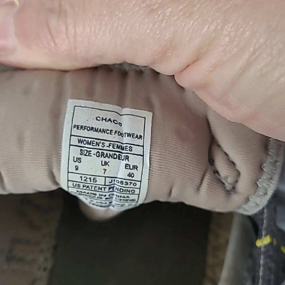 Women's Chaco Size 9 Water Shoes. Used. - Picture 6 of 6